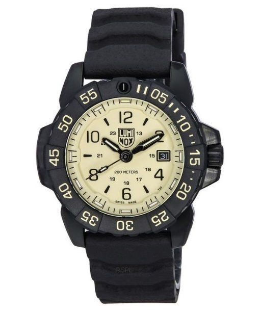 Luminox Navy SEAL Foundation Bracelet en caoutchouc Cadran beige Swiss Quartz Military Diver's XS.3251.CBNSF.SET 200M Montre