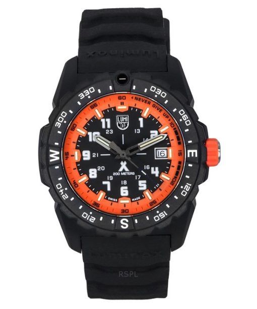 Montre pour homme Luminox Bear Grylls Survival Mountain avec bracelet en caoutchouc et cadran noir à quartz XB.3739 200M