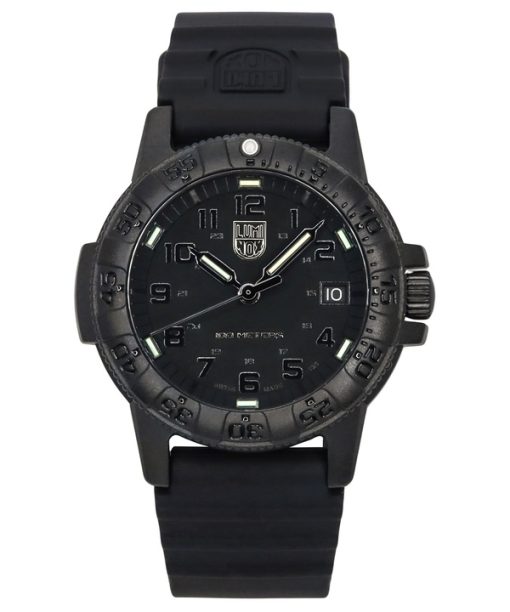 Montre homme Luminox Leatherback SEA Turtle bracelet en silicone cadran noir quartz suisse XS.0301.BO.L 100M reconditionnée