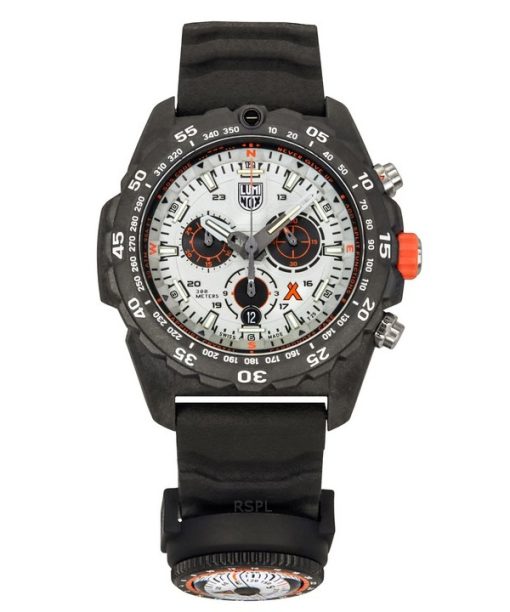 Montre de plongée à quartz Luminox Bear Grylls Survival Master avec bracelet en caoutchouc et cadran argenté XB.3748 300M pour h