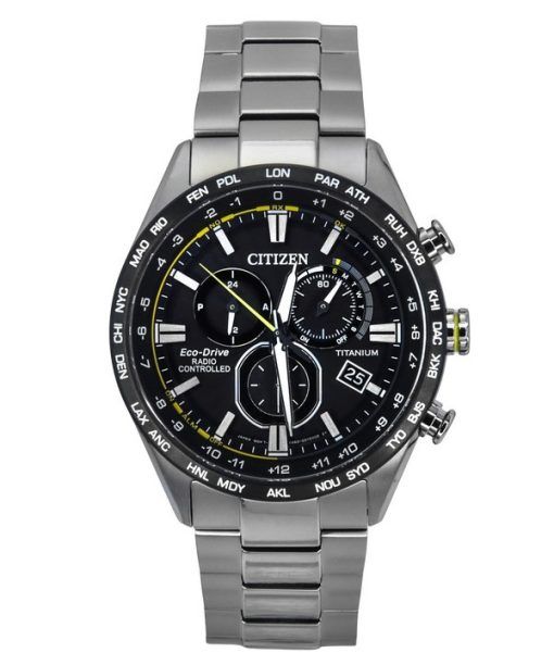 Montre homme Citizen CB5947-80E avec chronographe radiocommandé et cadran noir en titane Eco-Drive 100 m